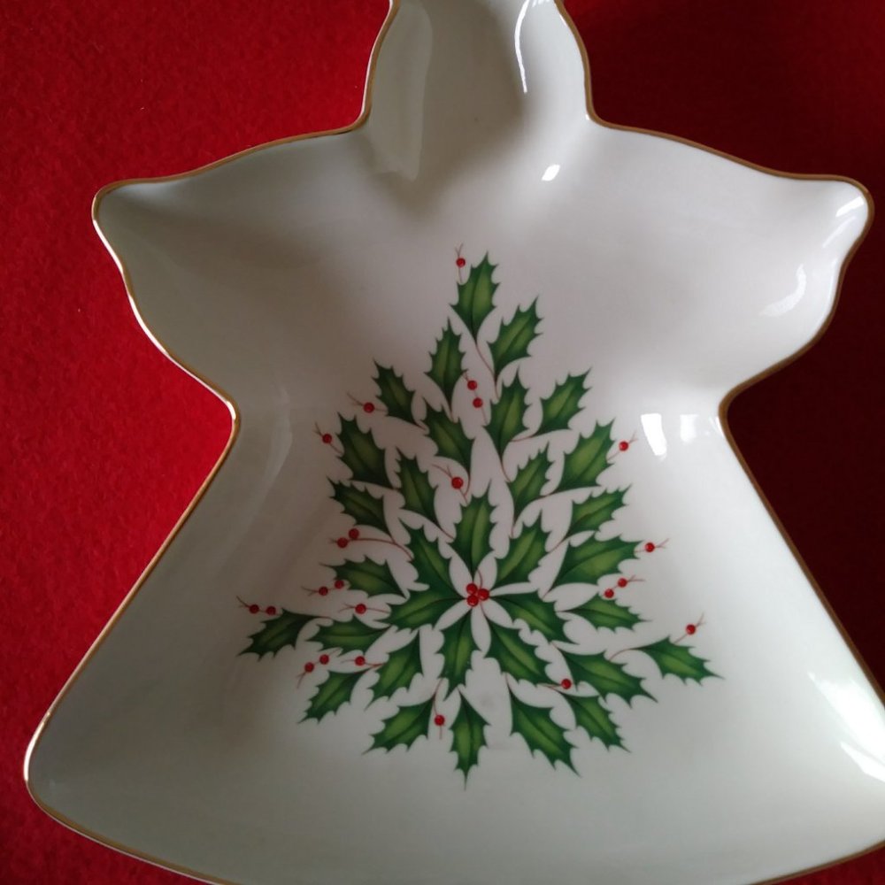 Lenox Holiday Angel Plate Ivory Bone with Gold - Picture 7 of 10